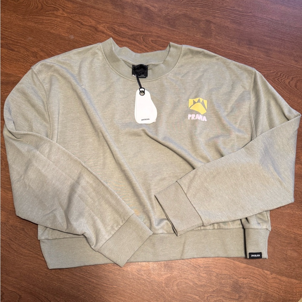 NWT Prana Cropped Sweatshirt